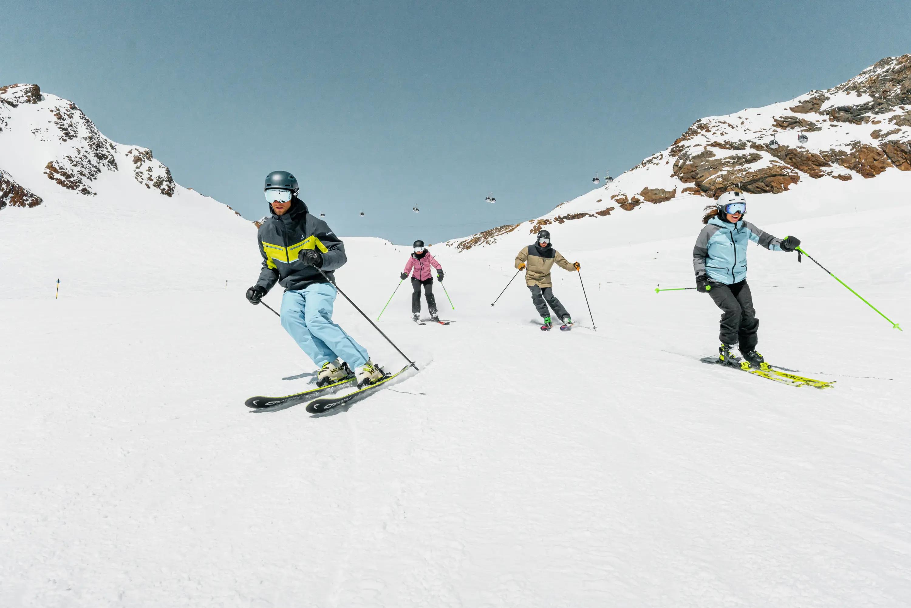 Skiløb sammen på pisten i Sölden